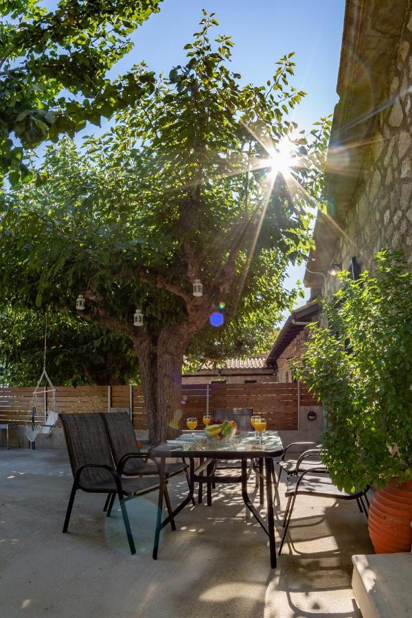 Villa Mouria Pinakokhorion エクステリア 写真